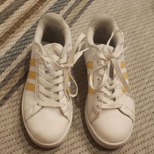 adidas Women's Sneakers White and Yellow